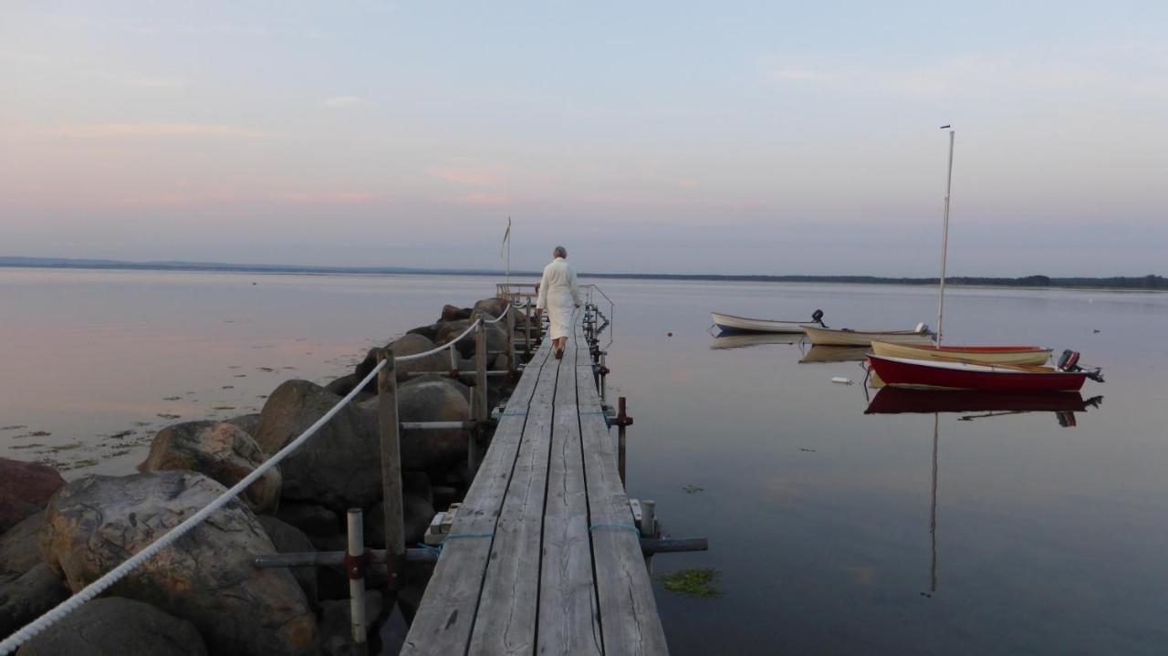 Fiskarstugan I Norra Haljarod 19330120 — Aengelholm