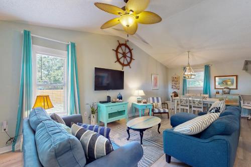 Beach House — 4-Star Luxury Hotel in Sarasota, United States