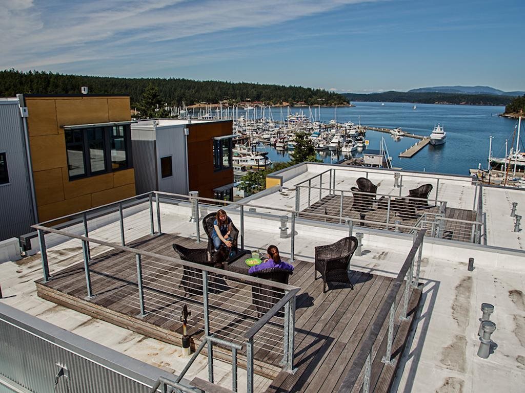Island Inn at 123 West - photo 5