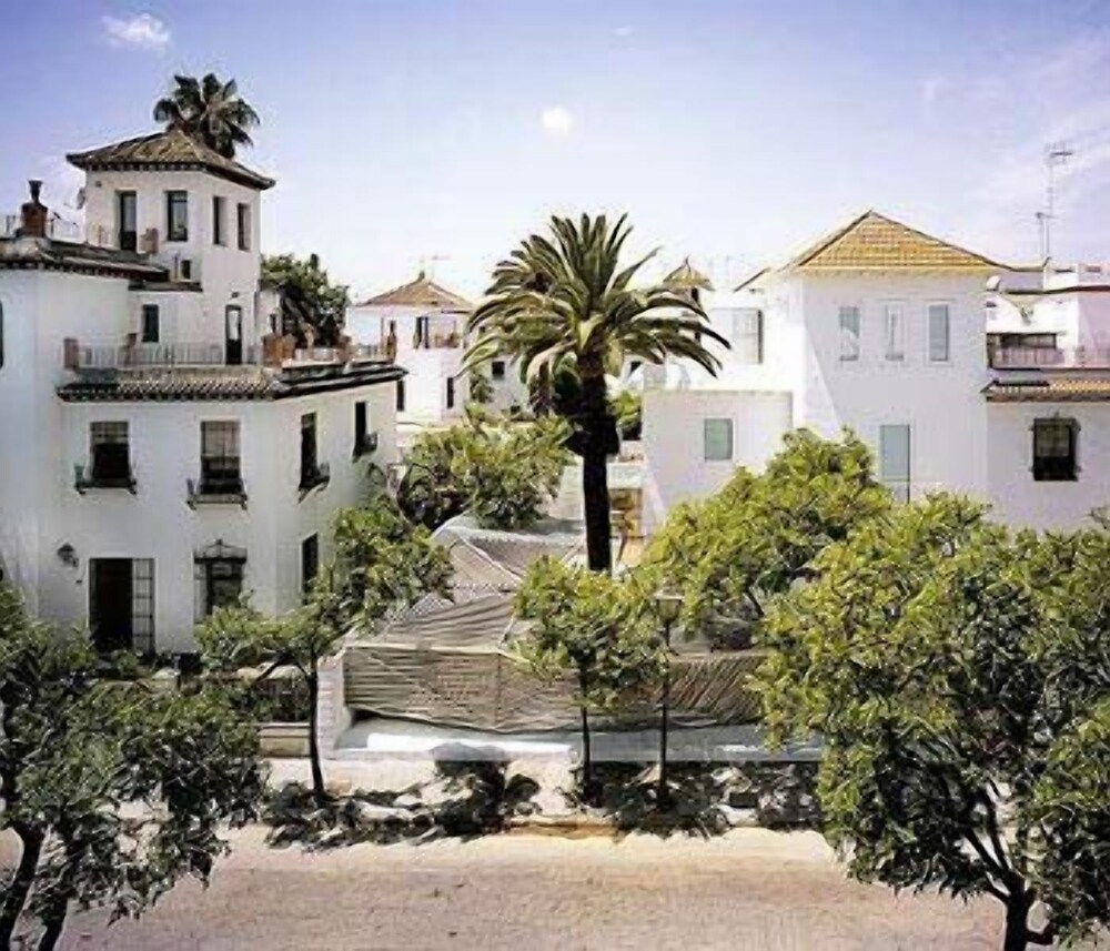 Hotel Holos - carbon neutral hotel in Sevilla