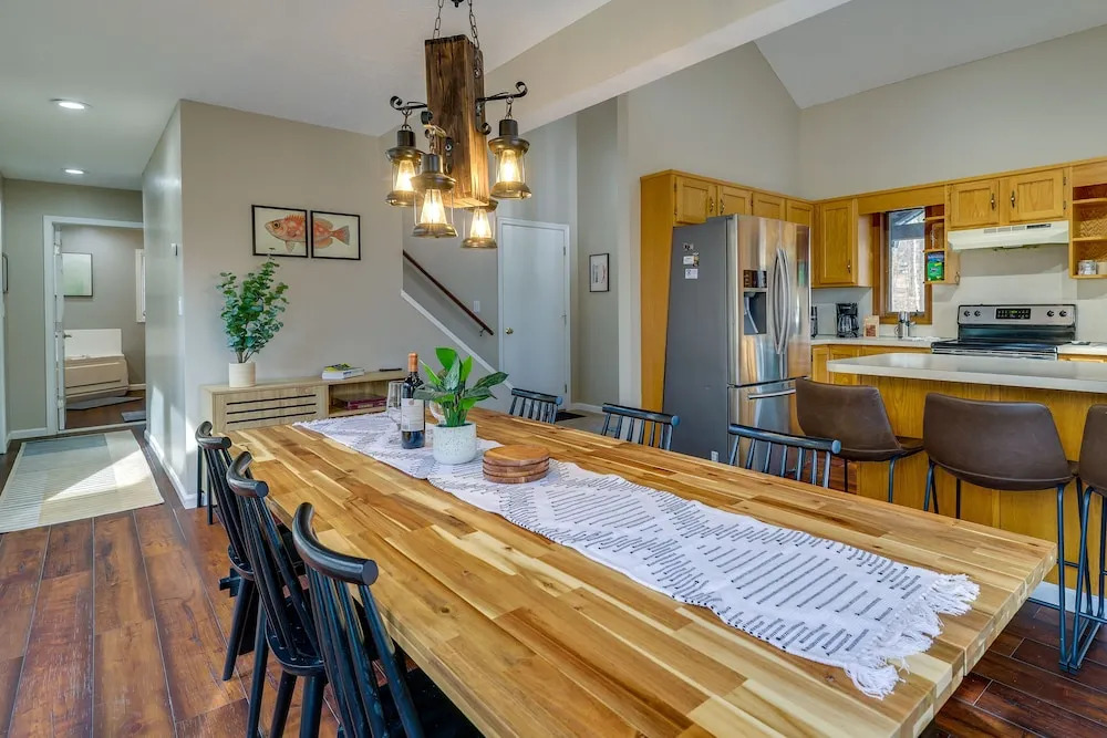 Lovely Poconos Cabin with Resort Amenities - photo 20