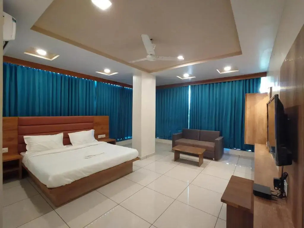 Hotel Neelkamal in Anand, India