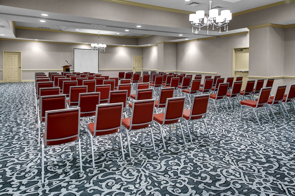 Holiday Inn Savannah Historic District by IHG - photo 38