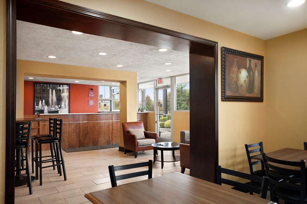 Super 8 by Wyndham Jackson - photo 4