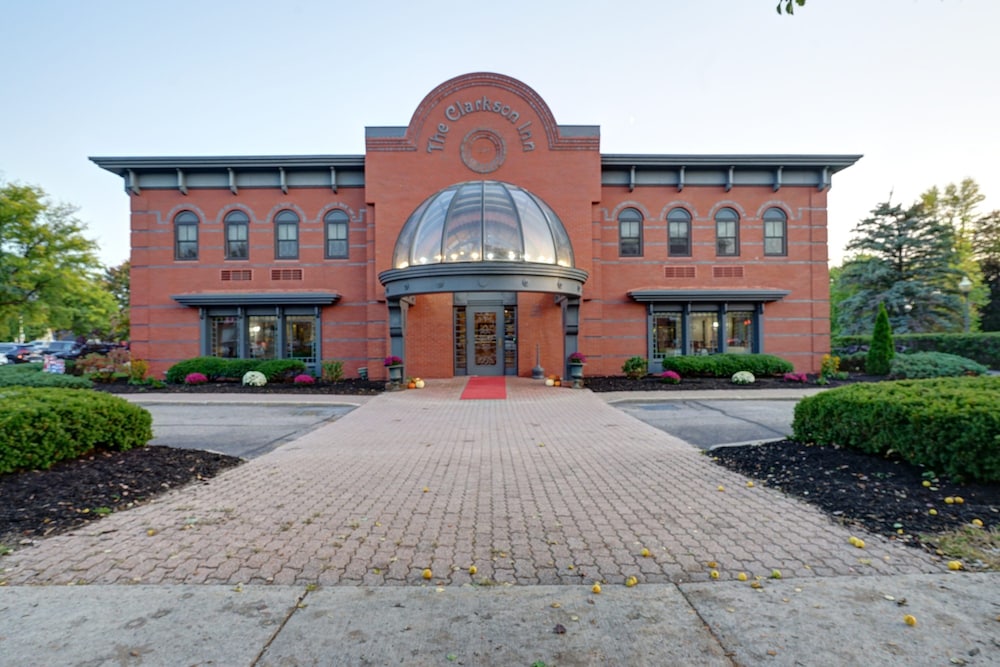 The Clarkson Inn - photo 2