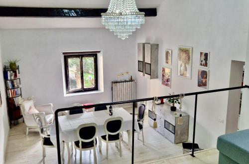 Milla Apartment in Art Deco Villa — 4-Star Luxury Hotel in Florence, Italy