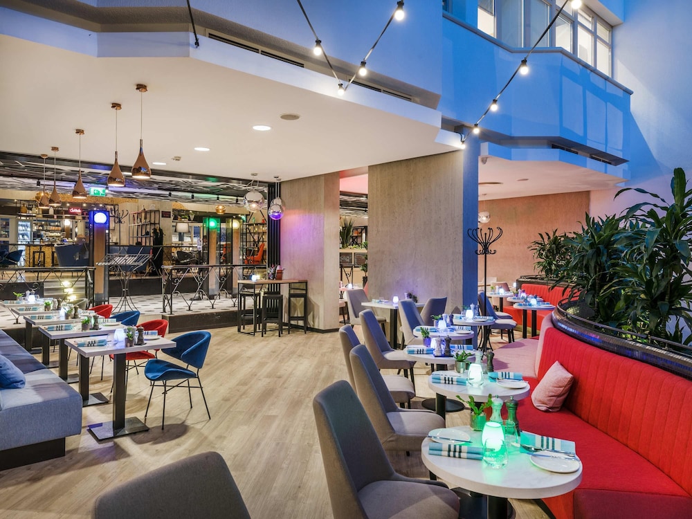 מזון ומשקאות