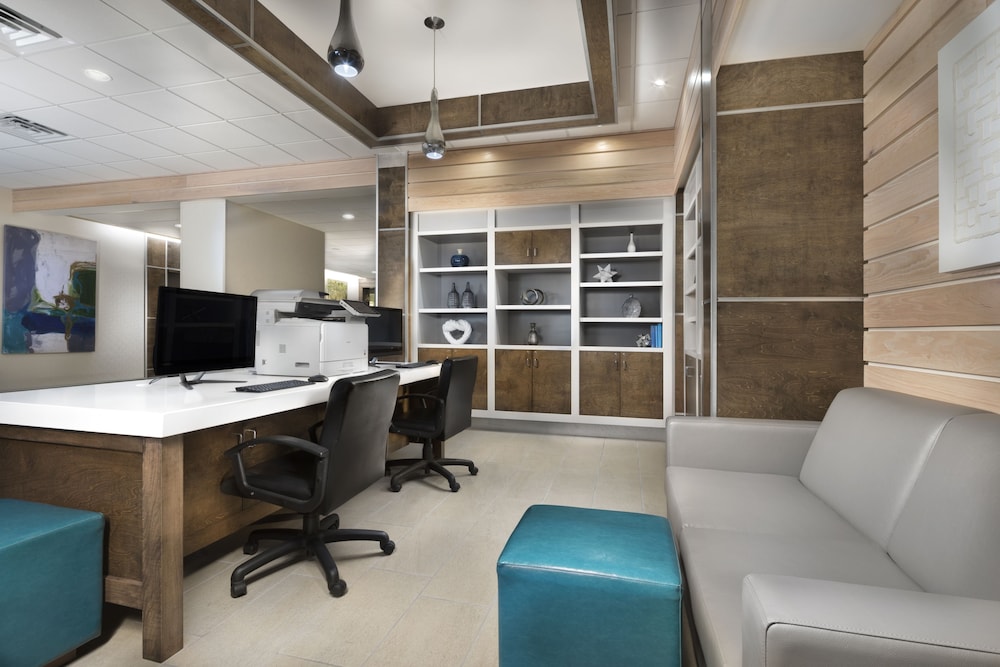 Holiday Inn by IHG - photo 27