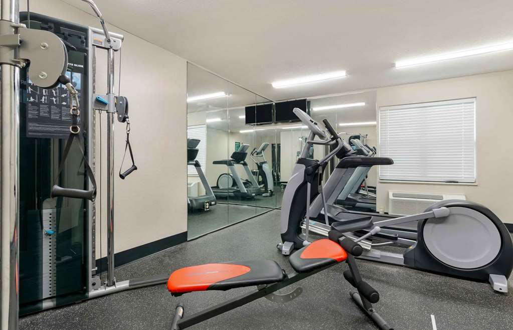 Extended Stay America Suites Kansas City Airport - photo 28