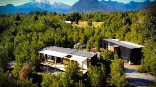 OUTSCAPE l Acogedora Cabaña Familiar En Lago Chapo in Puerto Montt, Chile