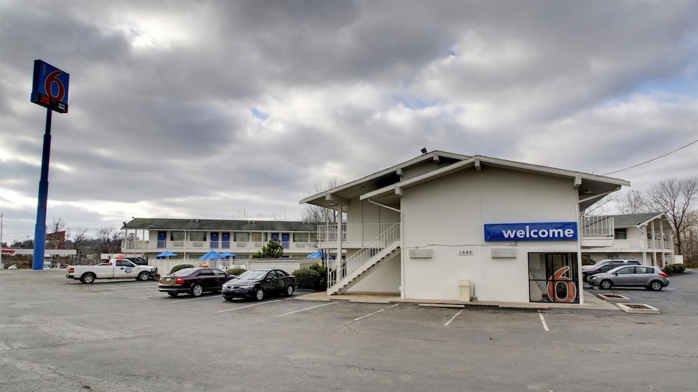 Howard Johnson Inn Elizabethtown in Elizabethtown, United States