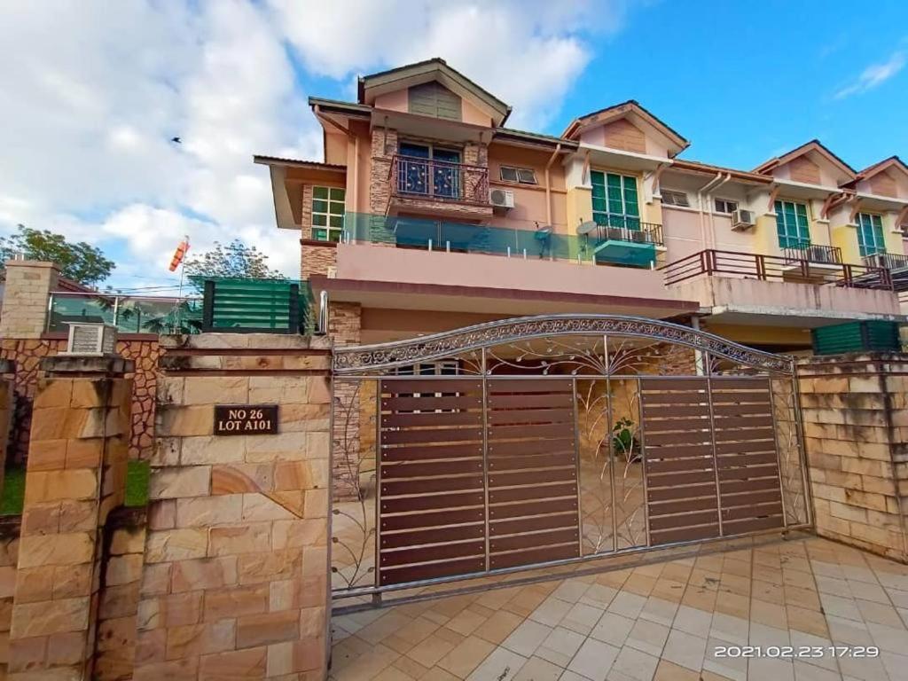 Homestay D' Sepangar Hills — 4-Star Luxury Hotel in Kota Kinabalu, Malaysia
