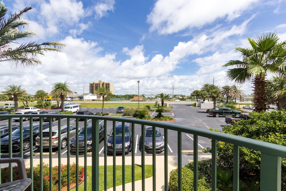 Perdido Towers 101 - photo 36