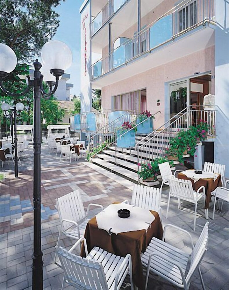 Hotel Atlantic — hotel in Gatteo-Sant'angelo