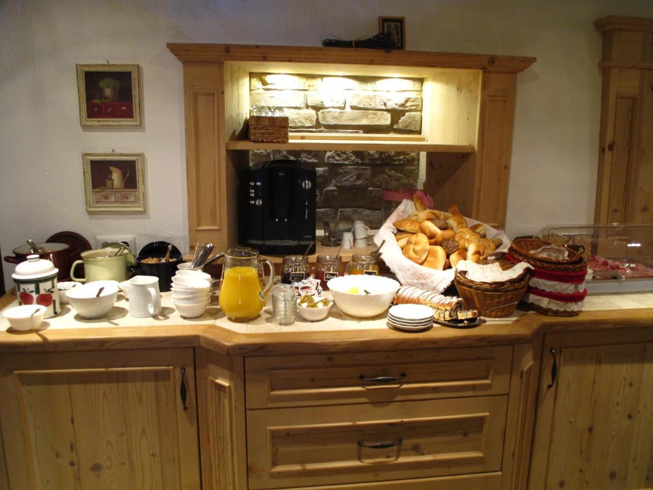 Fleckhof - carbon neutral hotel in Neustift Im Stubaital