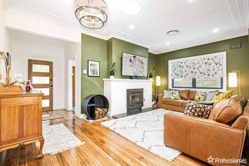 The Armidale House #1 — 4-Star Luxury Hotel in Armidale, Australia