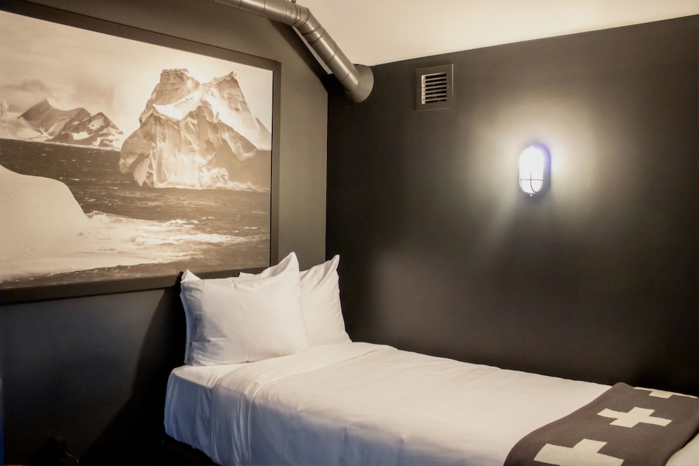 Gravity Haus - photo 10