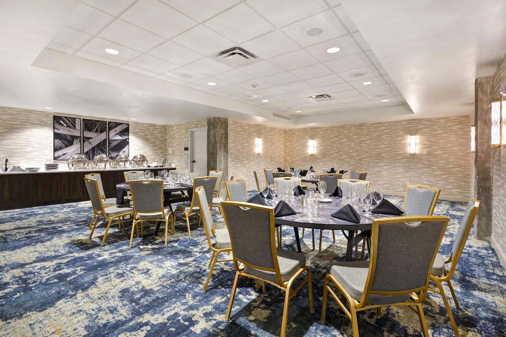 Hotel Indigo Kansas City The Crossroads by IHG - photo 59