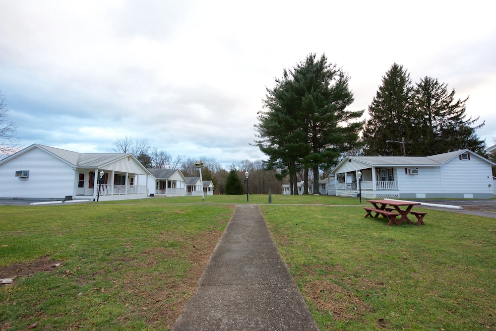 Myer Motel - photo 25