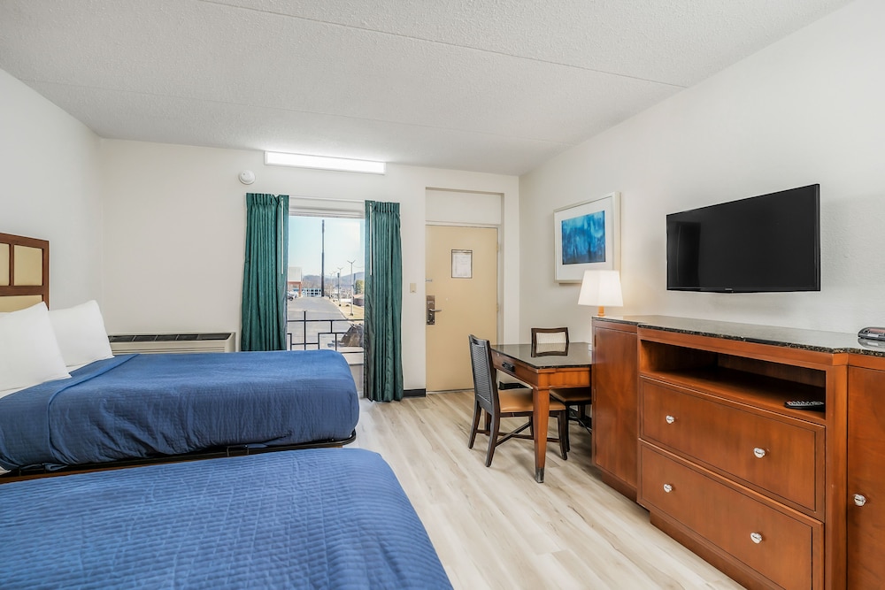 Extended Stay Suites Cookeville Tennessee Tech - photo 16