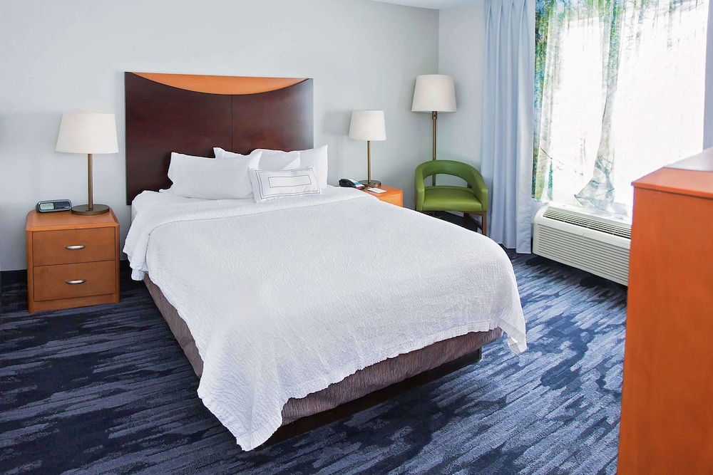 AmericInn by Wyndham Hays - photo 6