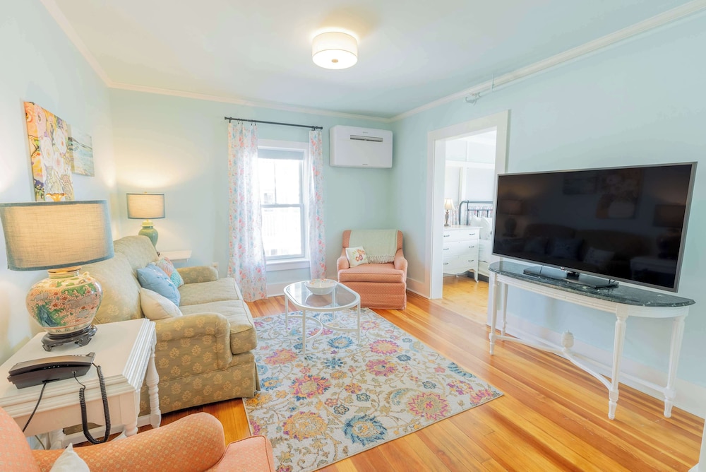 Ocean House Hotel & Motel - photo 101