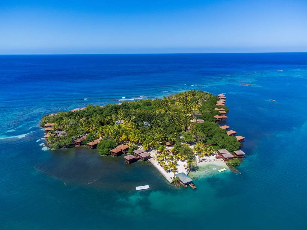 Anthony’s Key Resort in Sandy Bay, Honduras