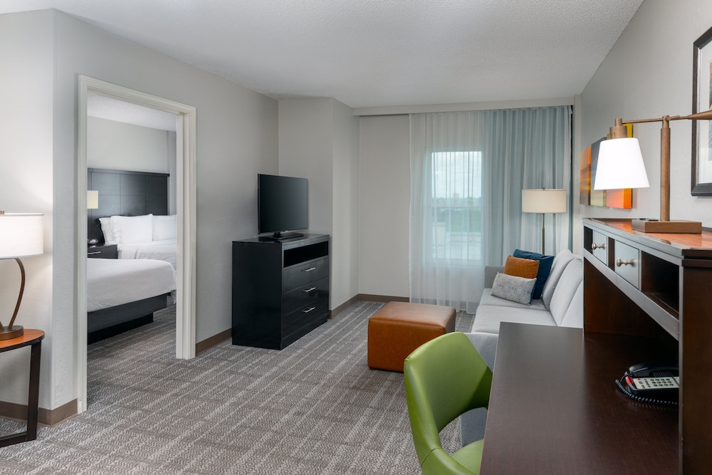 Staybridge Suites Miami Doral Area by IHG - photo 11
