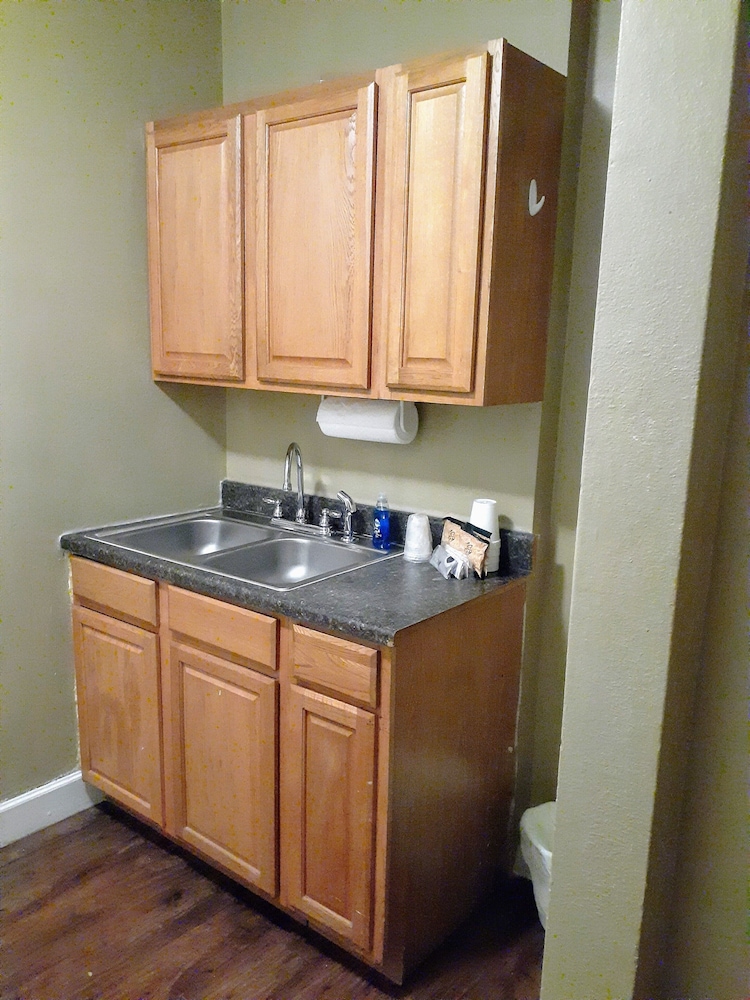 Tioga Extended Stay Hotel - photo 10