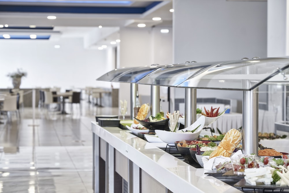 מזון ומשקאות