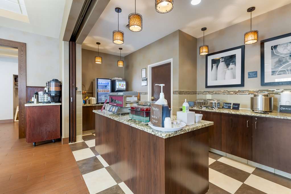 Best Western Plus St. Paul North Shoreview - photo 45