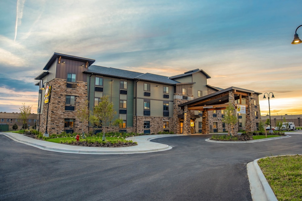 My Place Hotels Chicago West North Aurora IL - featured photo