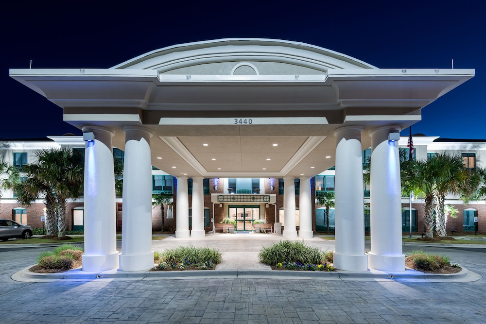 Holiday Inn Express & Suites Florence I 95 & I 20 Civic Ctr by IHG - photo 54