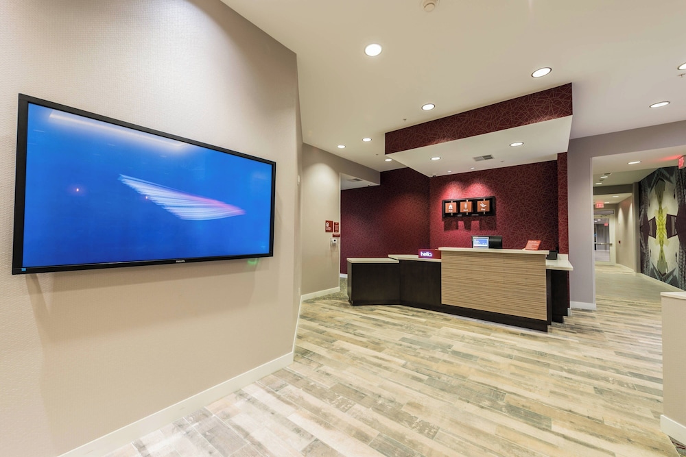 TownePlace Suites by Marriott Chicago Schaumburg - photo 37
