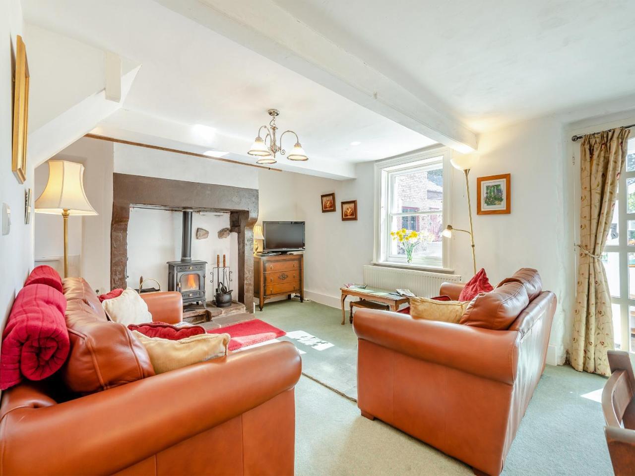 Hollow Creek Cottage 28012 — 4-Star Luxury Hotel in Carlisle, United Kingdom