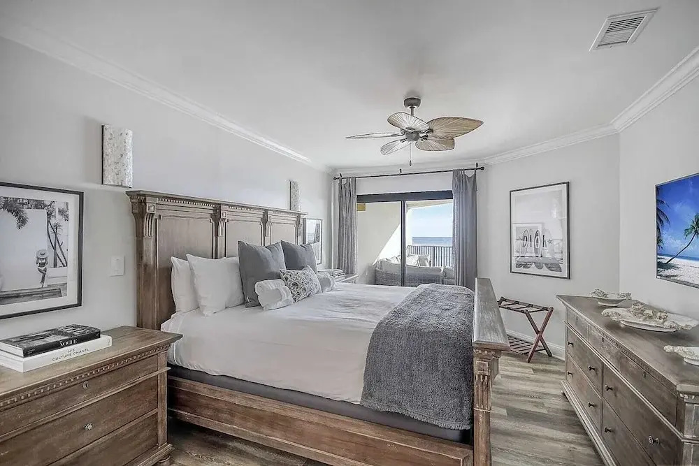 412 Seascape by Avantstay Oceanfront Balcony - photo 4