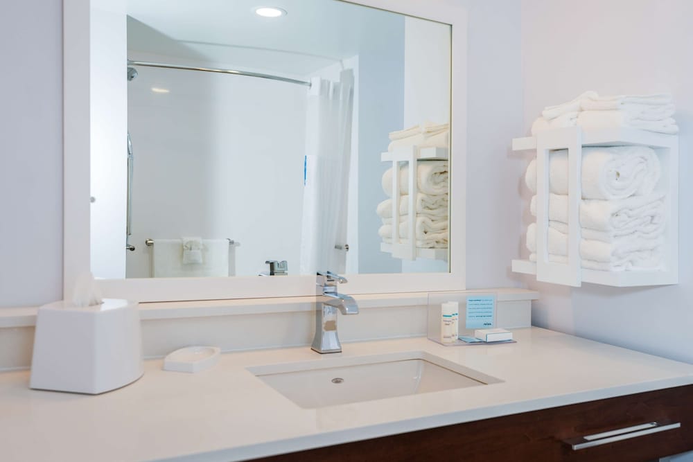 Hampton Inn & Suites Aurora South Denver - photo 36