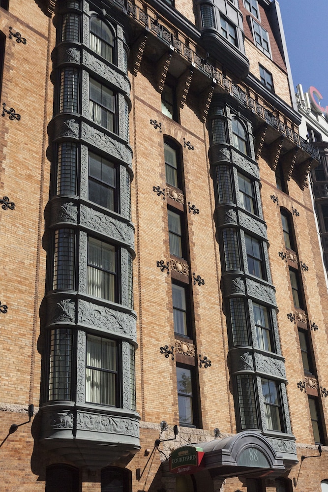 Courtyard by Marriott Boston Copley Square - photo 32