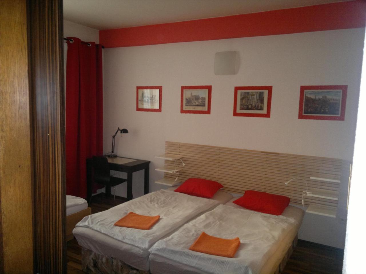 Apartment Maximilian — 4-Star Luxury Hotel in Bratislava, Slovakia