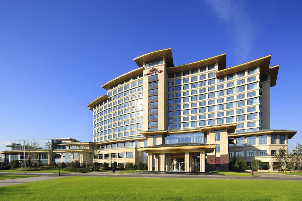 Crowne Plaza Yangzhou in Yangzhou, People's Republic of China
