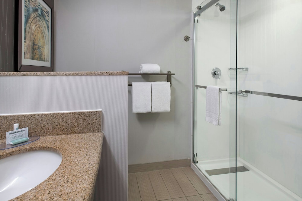 Courtyard by Marriott Ewing Princeton - photo 22