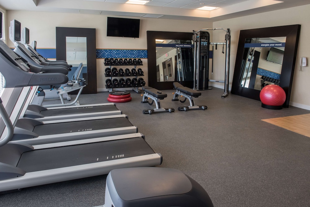 Hampton Inn & Suites Seattle Redmond - photo 36