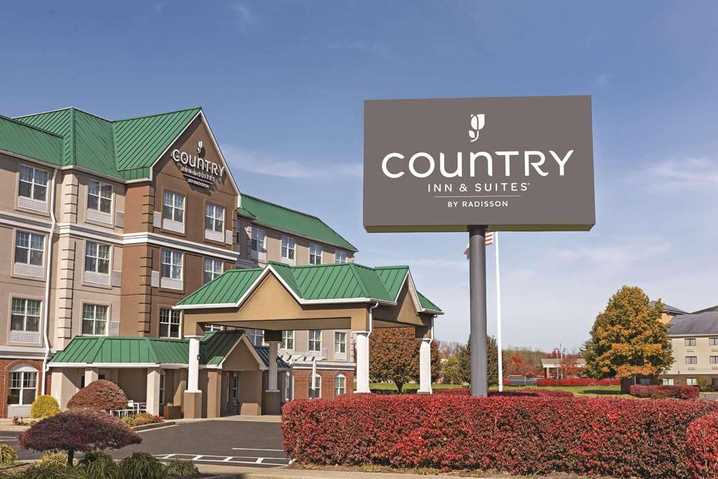 Country Inn & Suites by Radisson Georgetown KY - featured photo