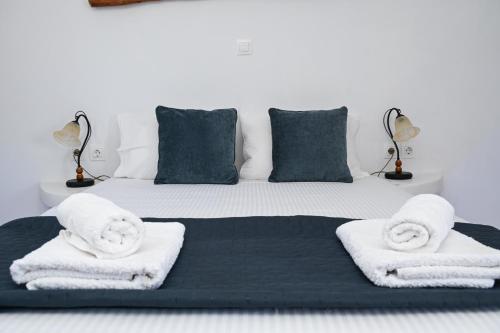 Navis studio - carbon neutral hotel in Unknown City
