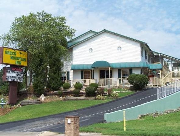 Green Mountain Inn - carbon neutral hotel in Branson