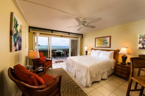 Hana Kai Maui #106 Kuakahi partial oceanview studio — 4-Star Luxury Hotel in Hana, United States