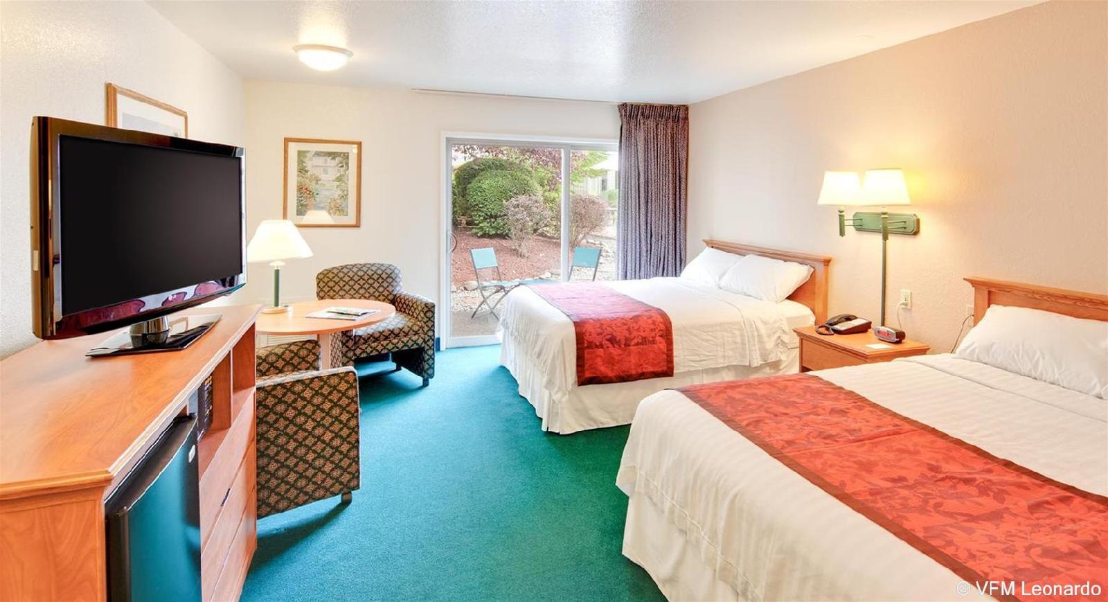 Windmill Inn Of Roseburg - photo 10