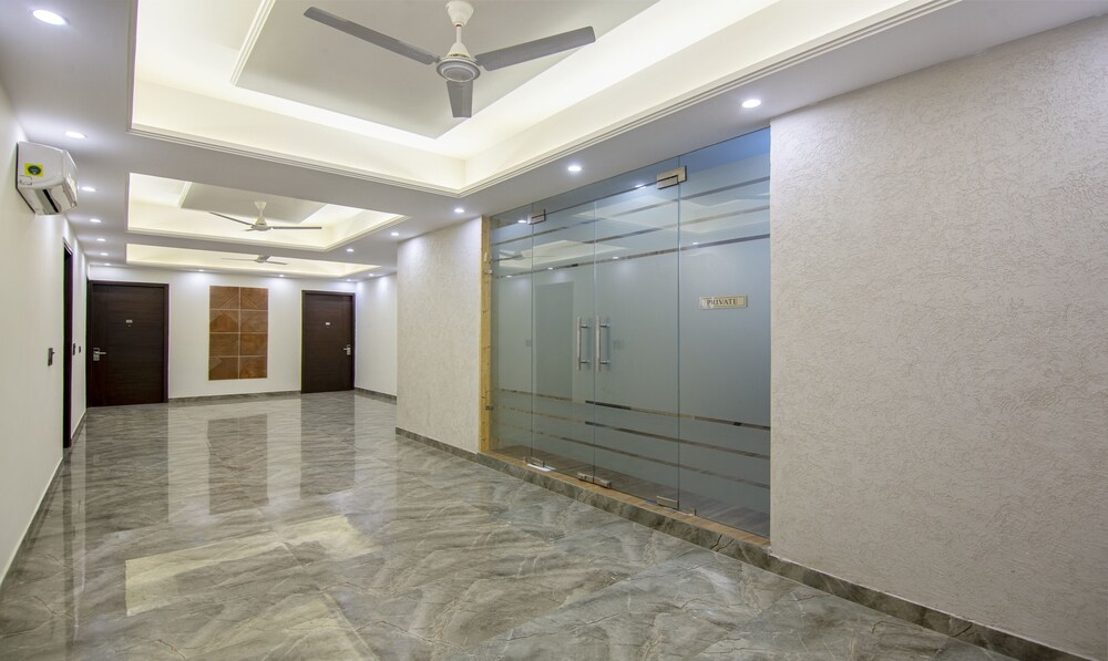 Treebo Premium Embassy Inn — Noida — photo 3