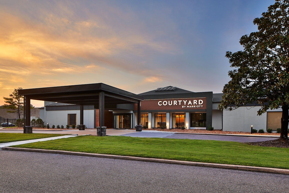 Courtyard by Marriott Memphis Airport - photo 37