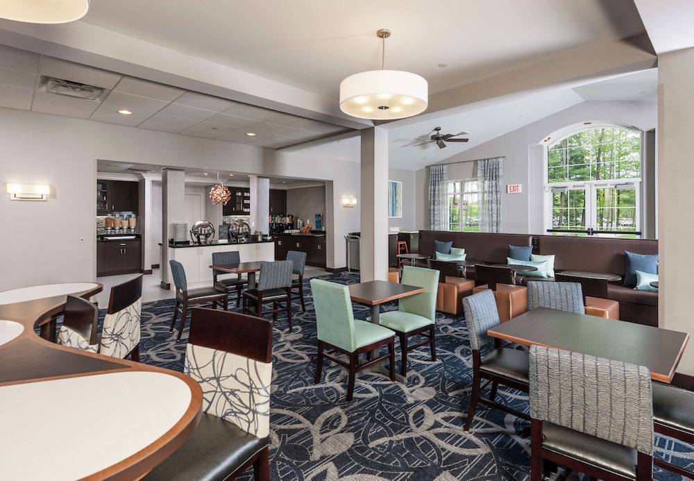 Homewood Suites by Hilton Portland - photo 21